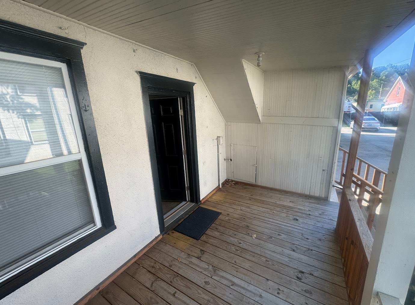 238 Wright Street – photo 1 of 9
