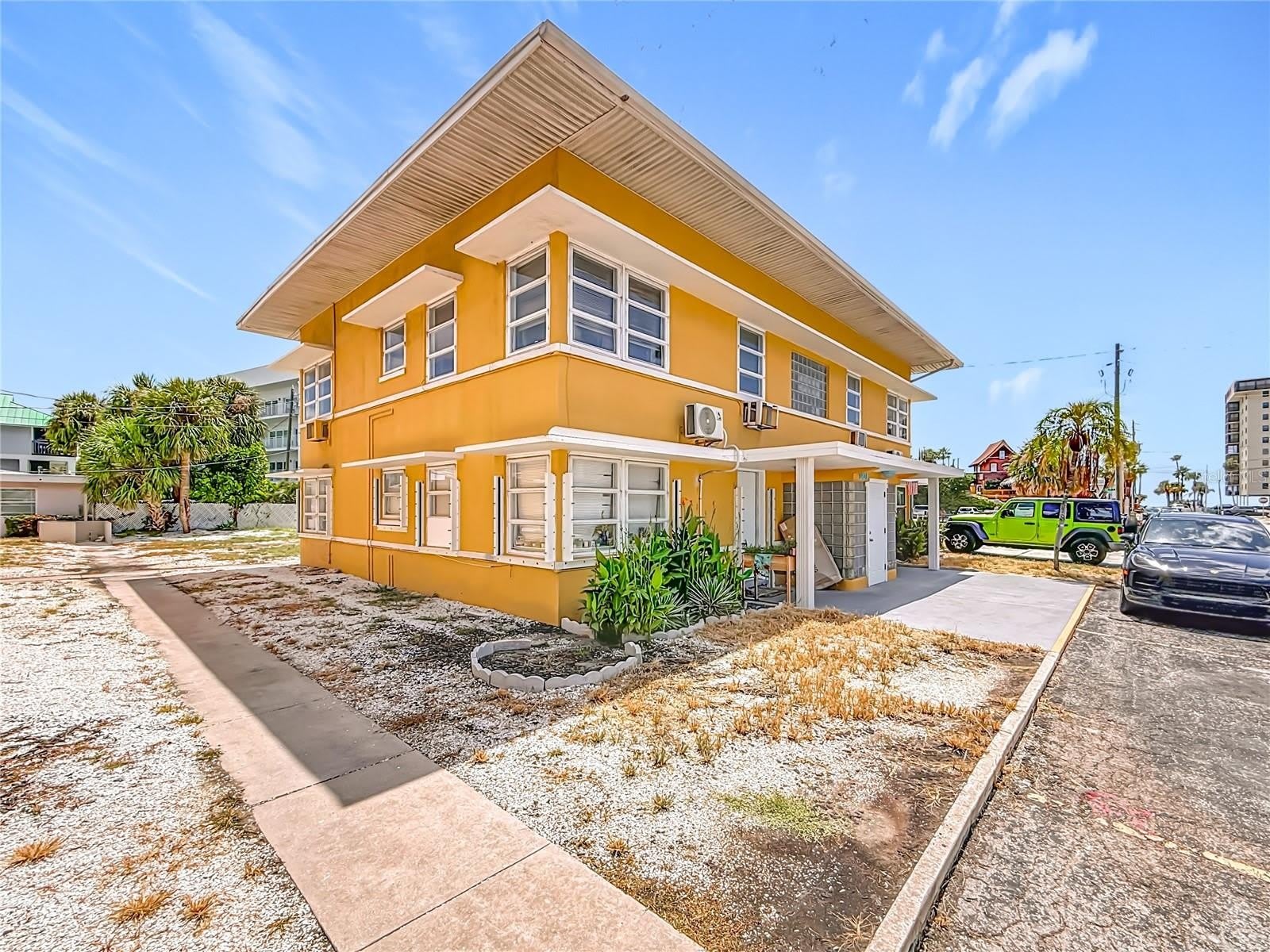 107 154TH Avenue – photo 1 of 21