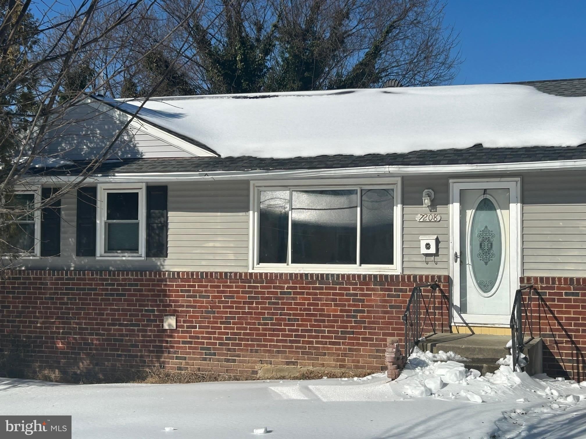 7208 POWHATAN Street – photo 1