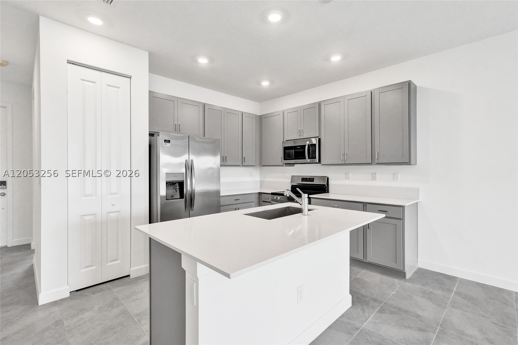 3783 Harborside Ave – photo 1