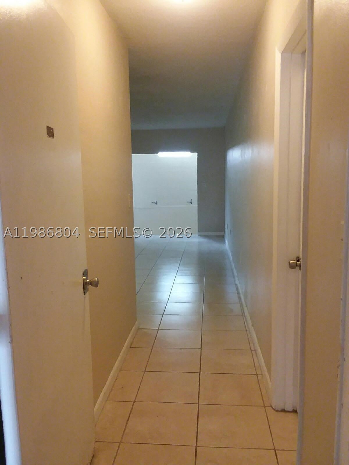 140 Royal Palm Rd – photo 1 of 13