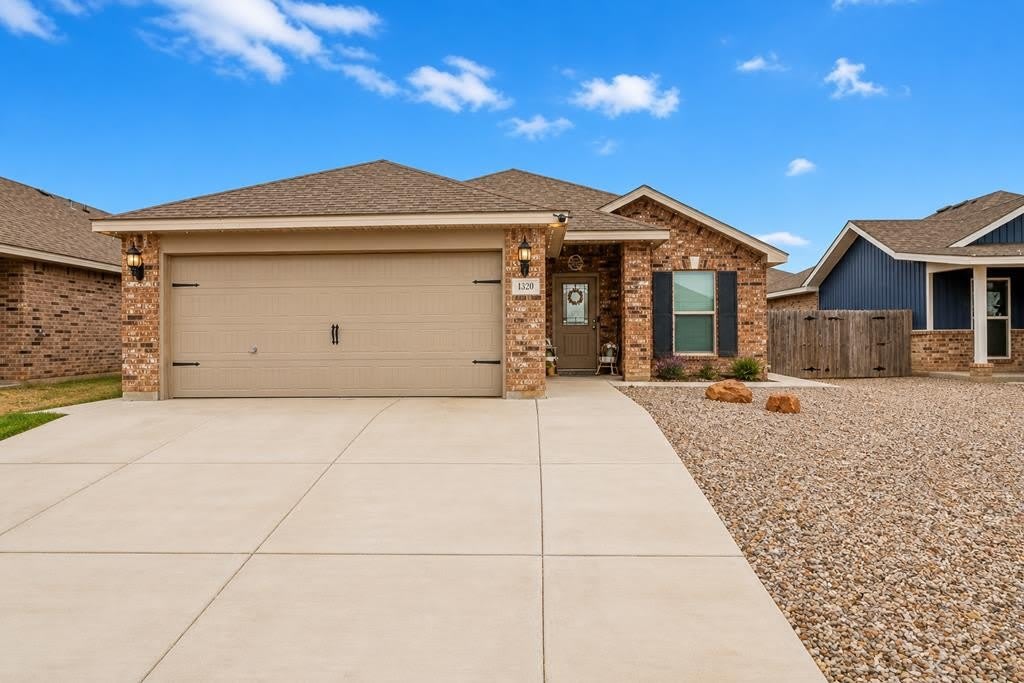 1320 E 89th St – photo 1 of 14