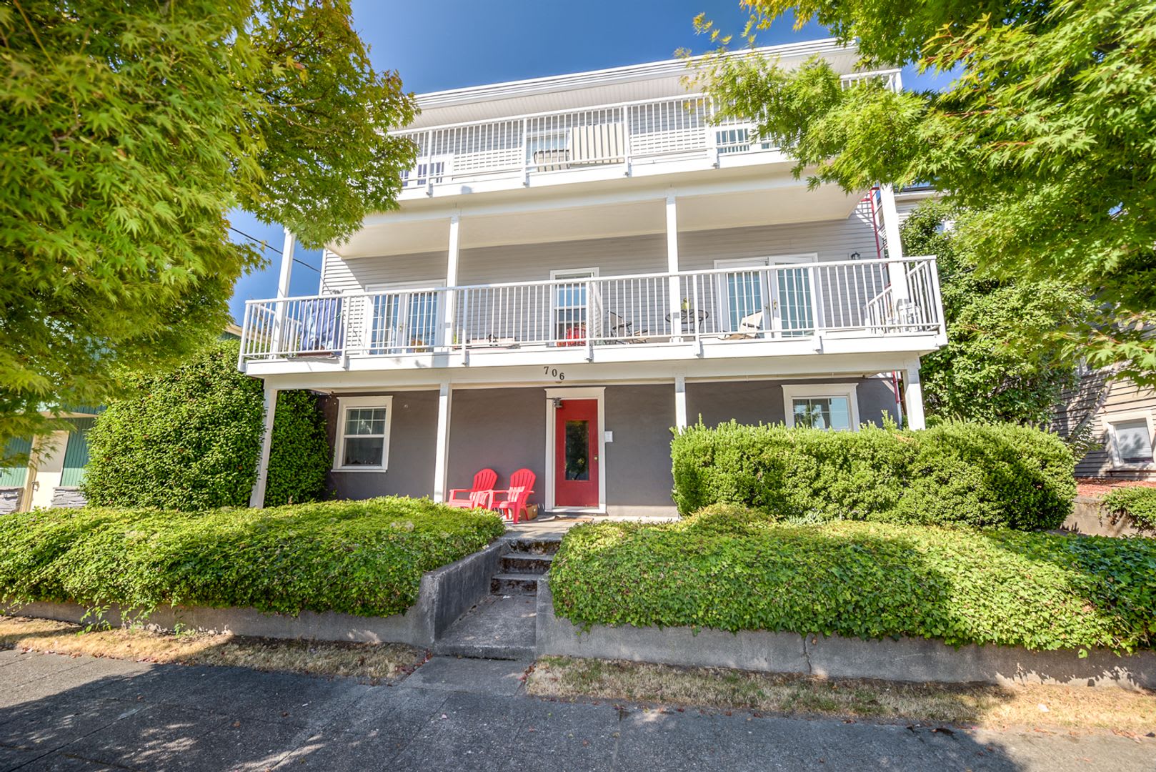 Victoria Apartments – photo 1