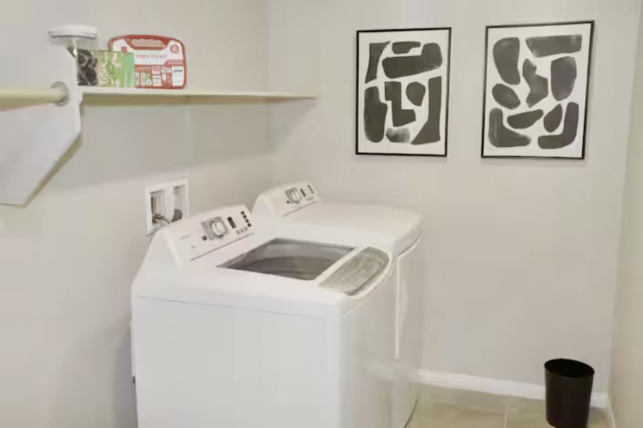 8331 Palladium St – photo 1