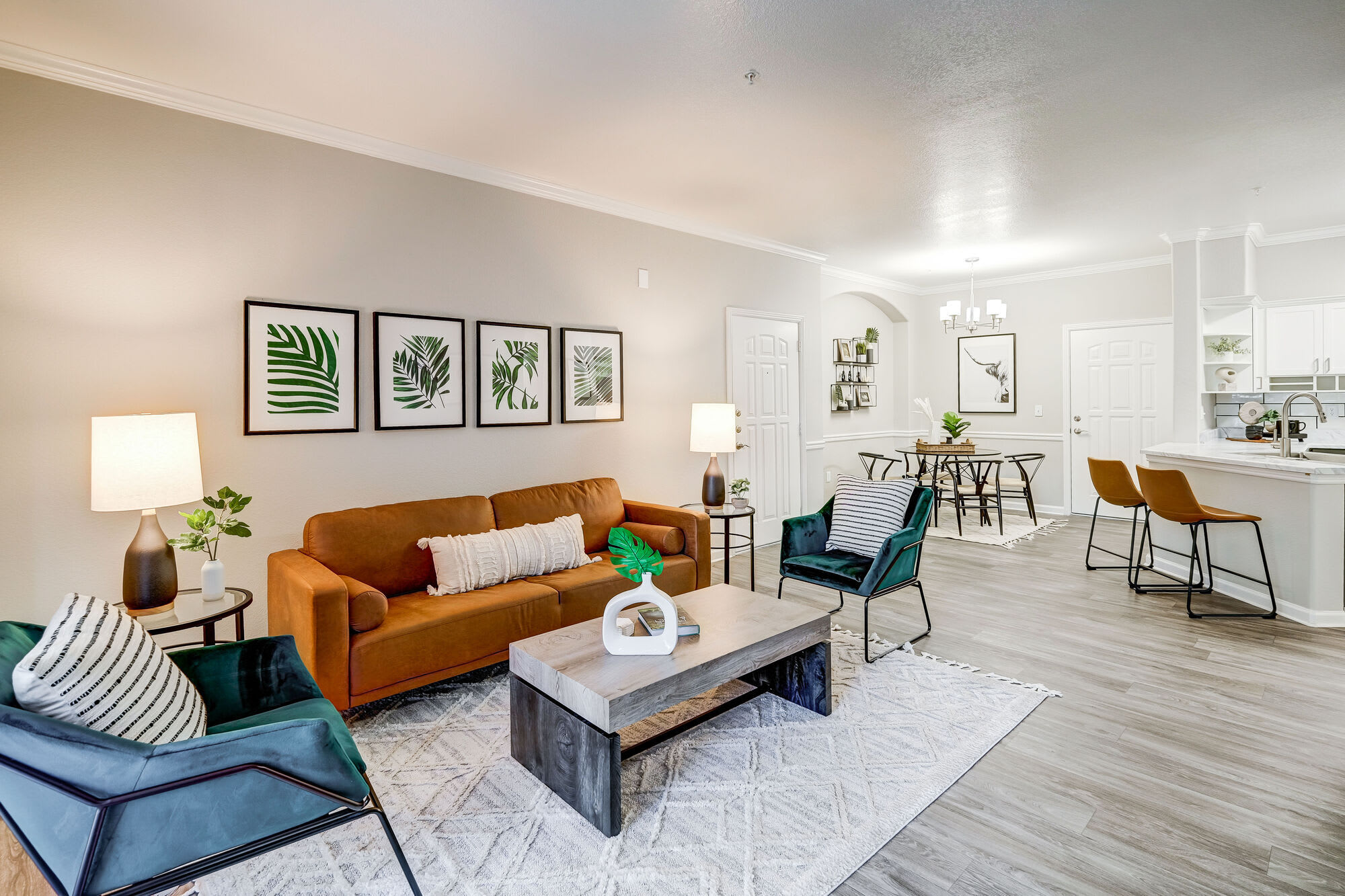 Champions Apartments – photo 1