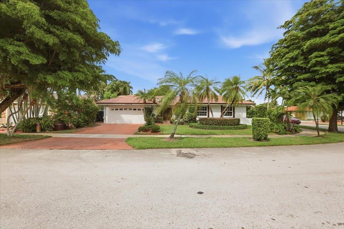 20009 Nw 66Th Place – photo 1