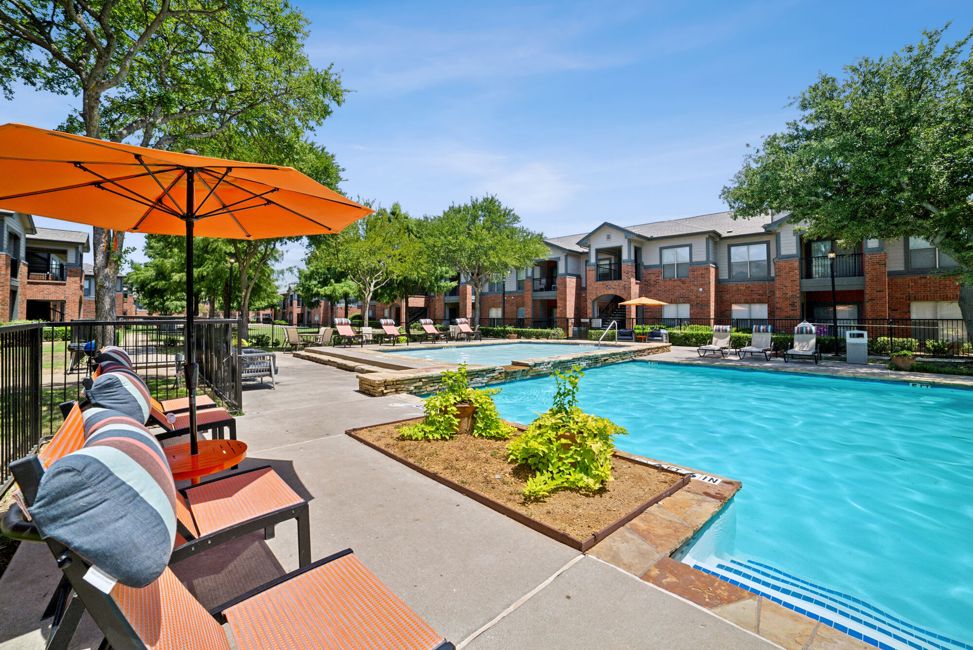 Kensington Park Apartment Homes – photo 1 of 43