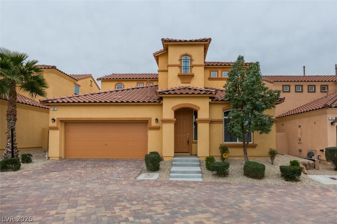 85 Avenza Drive – photo 1