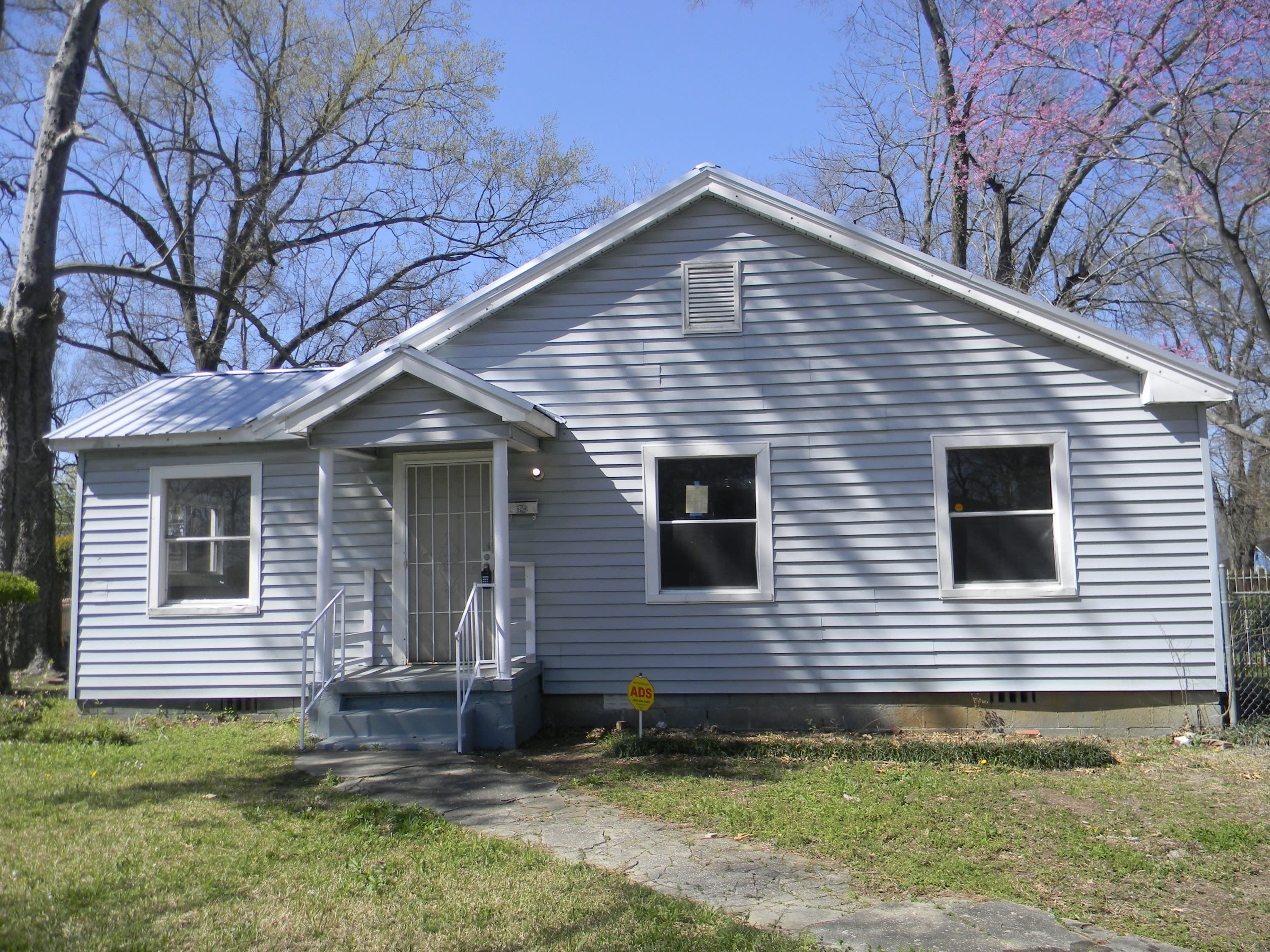 312 25th Street Southwest – photo 1