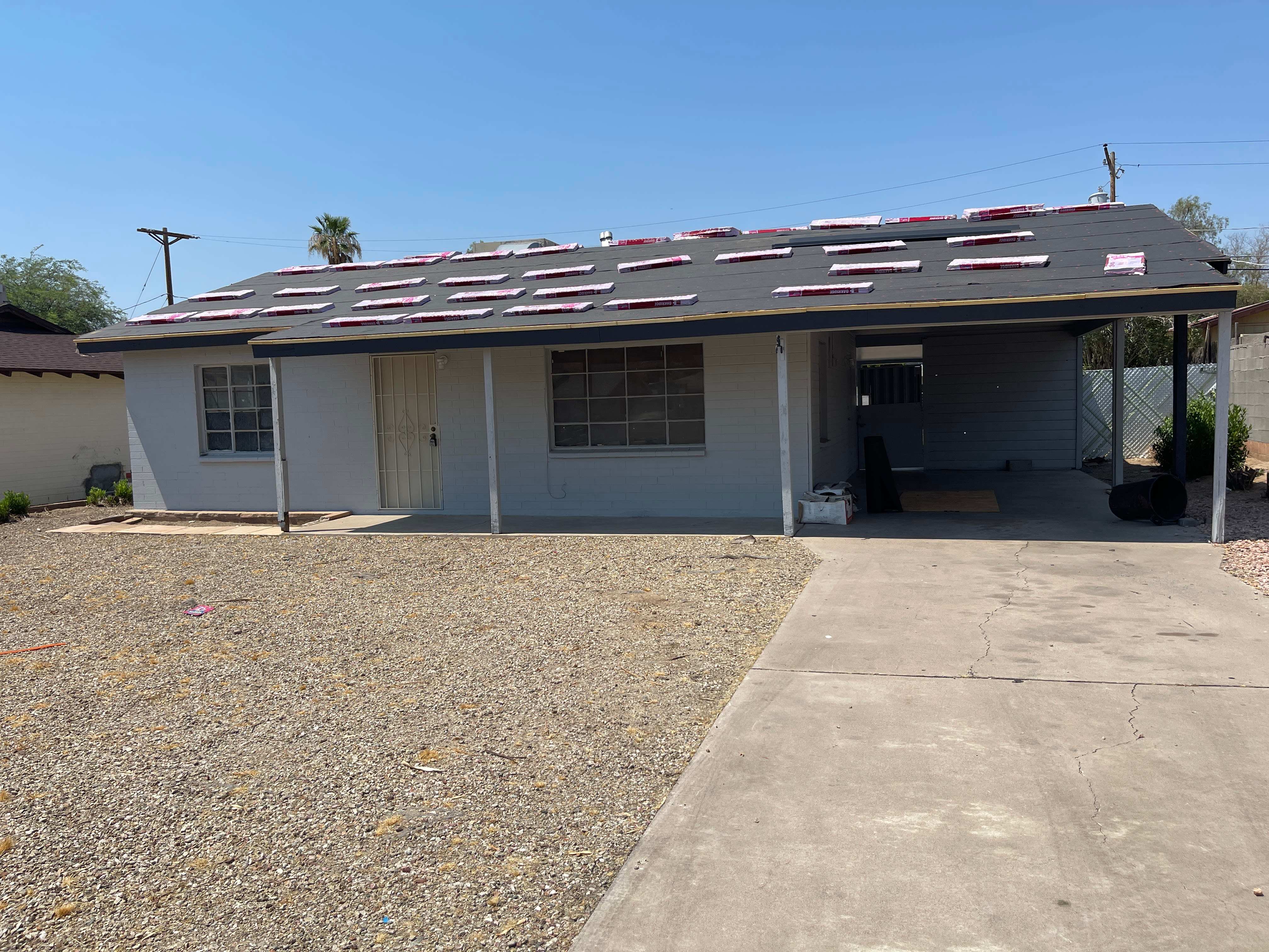 916 W Piedmont Rd – photo 1
