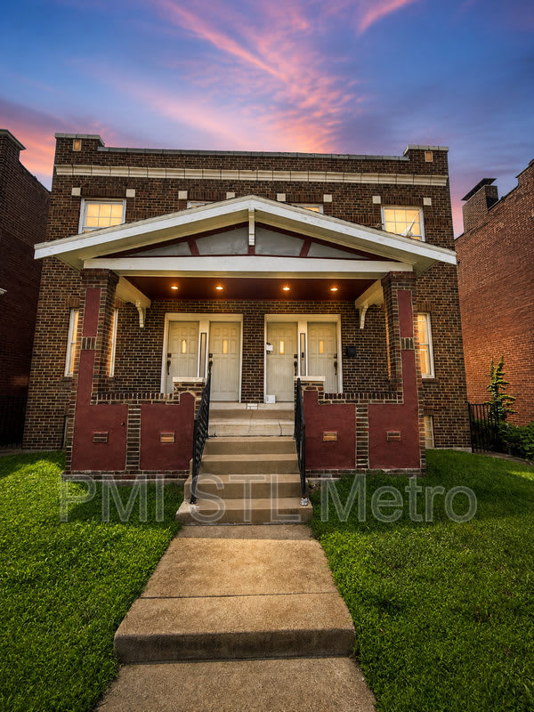 3931-3933 Oregon Ave – photo 1