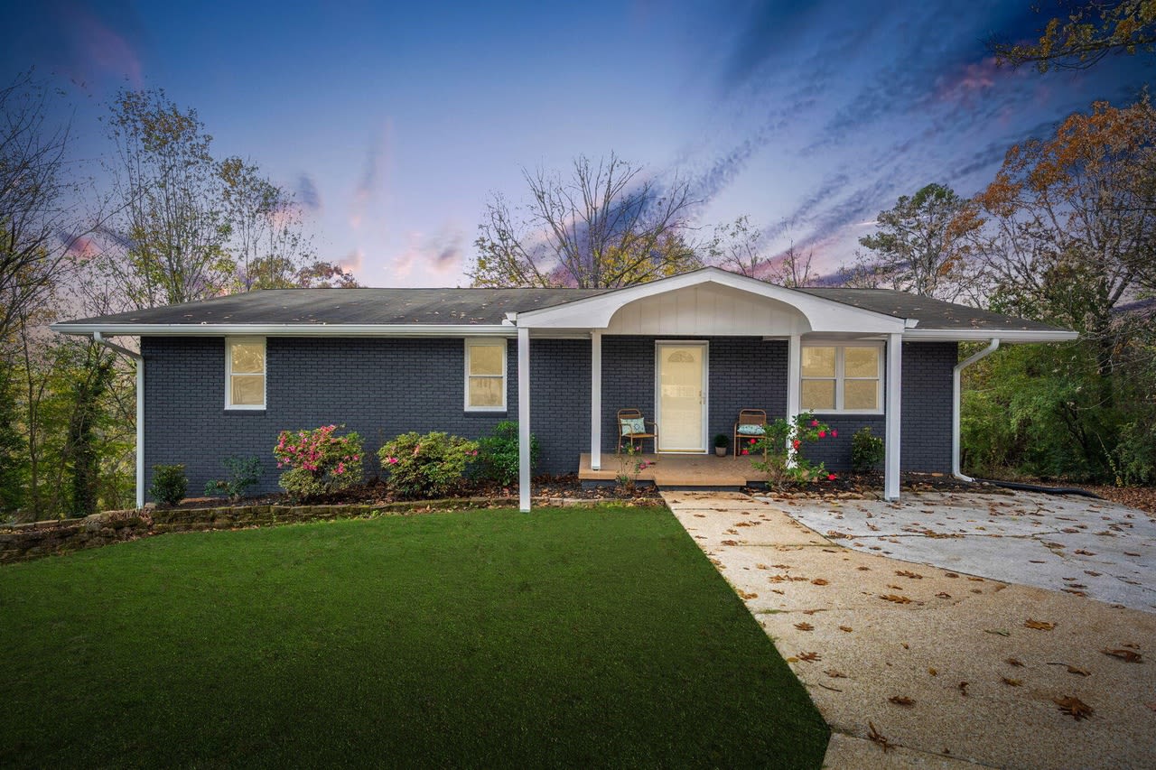 9100 Coventry Lane – photo 1 of 40