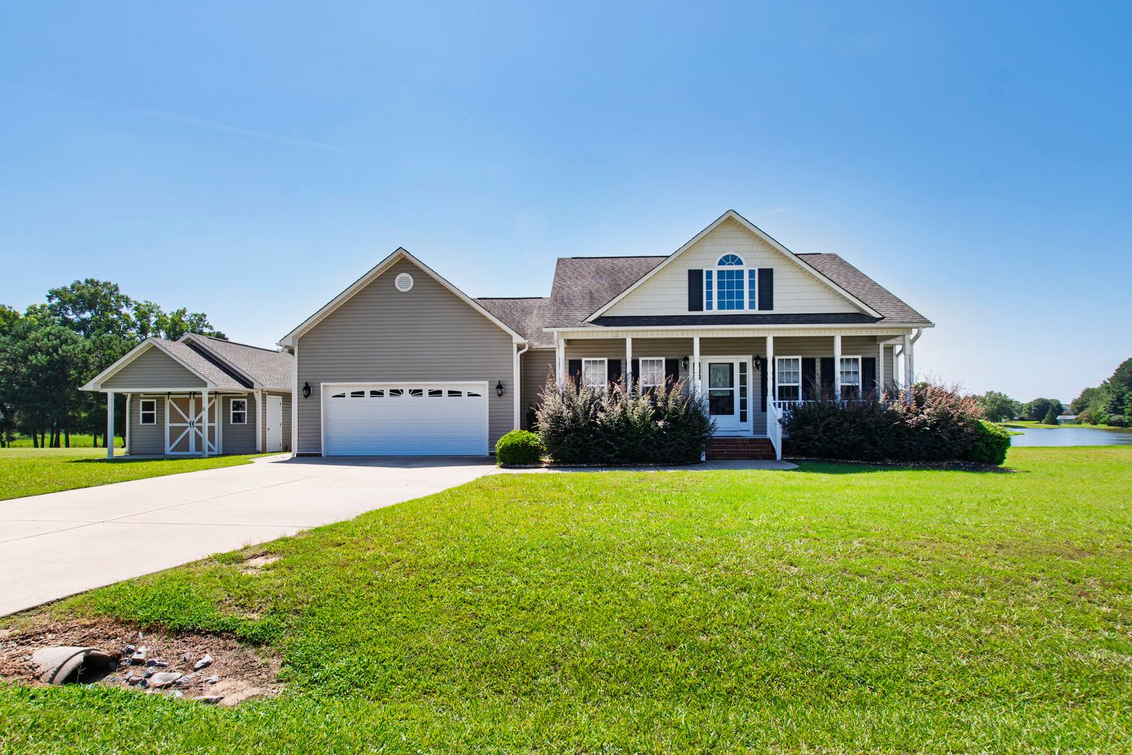Waterfront 3BR Ranch Home with Private Deck in Smithfield! – photo 1