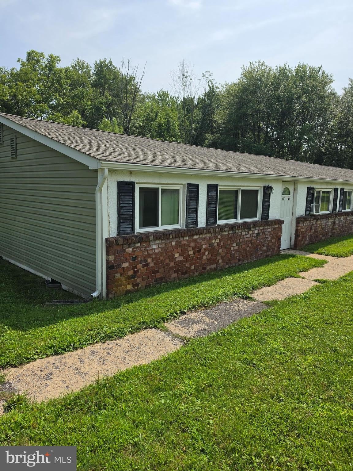 2101 HILL Road – photo 1 of 16