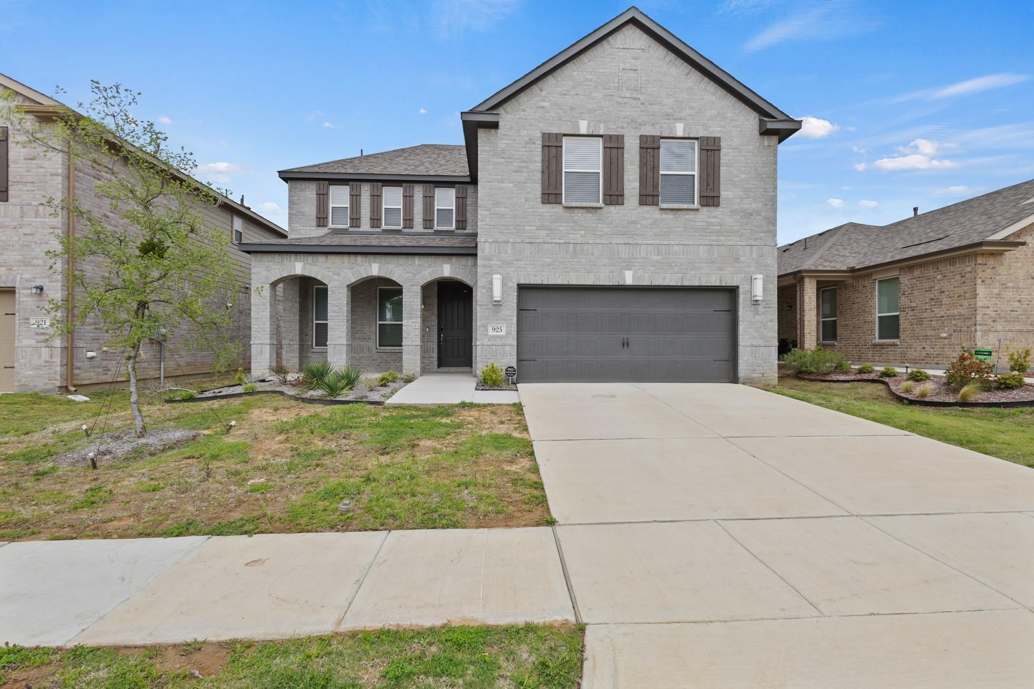 925 West Drive – photo 1