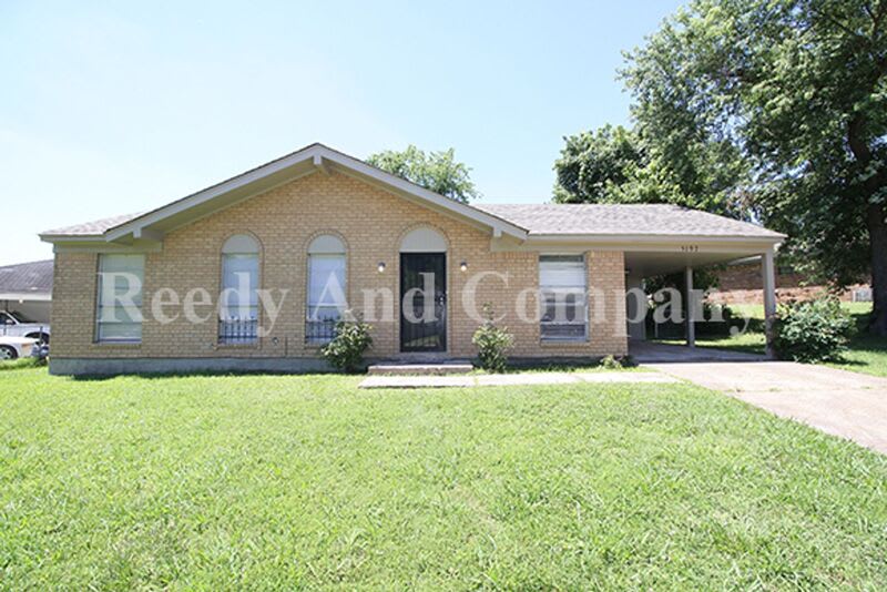5197 Chantilly Dr – photo 1