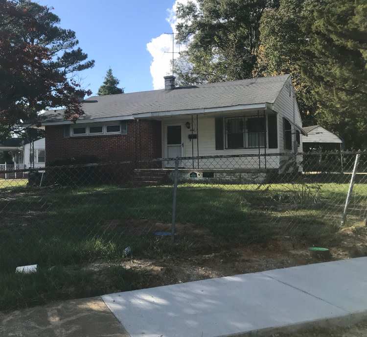 604 E Highland Ave – photo 1 of 17