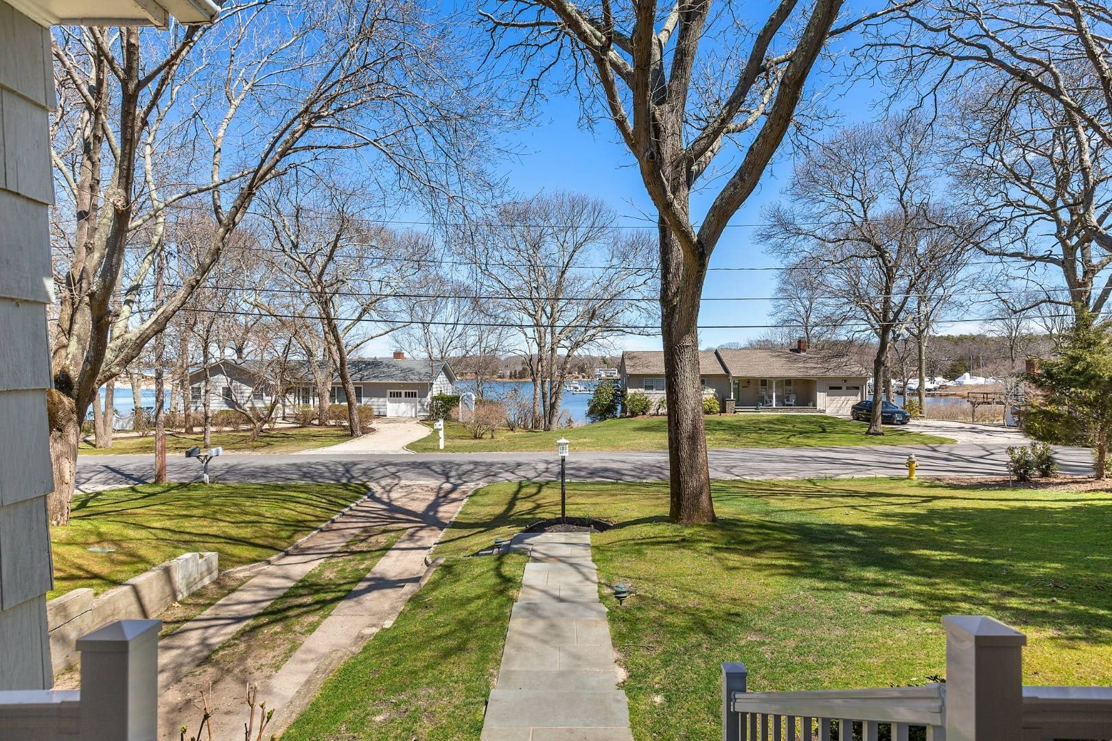 29 Harrys Lane – photo 1 of 14