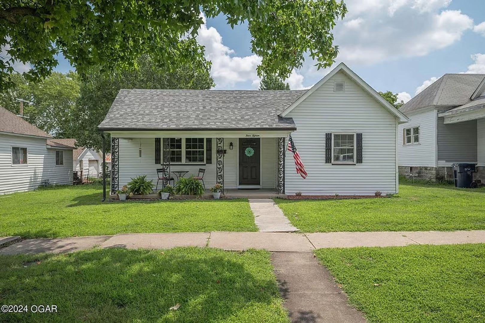 Coming Soon Fully Furnished Home In Webb City 2 2 Includes All Appliances All Utilities Pest Control Lawncare Wifi – photo 1 of 19