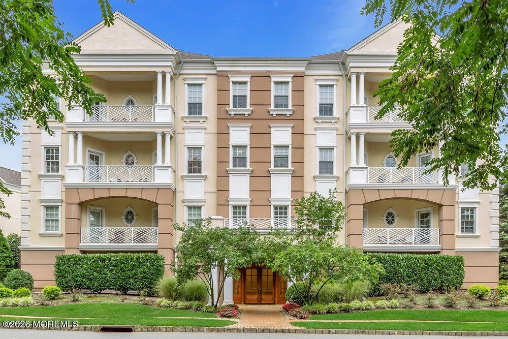 1021 Oval Road – photo 1