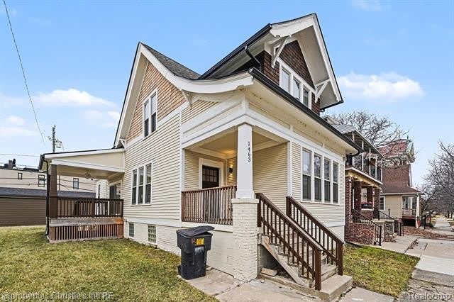 1463 Baldwin Street – photo 1