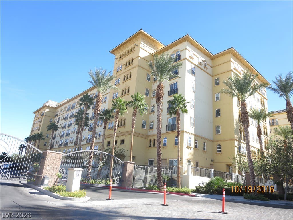2455 W Serene Avenue – photo 1