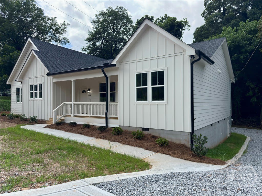 294 Moreland Avenue – photo 1