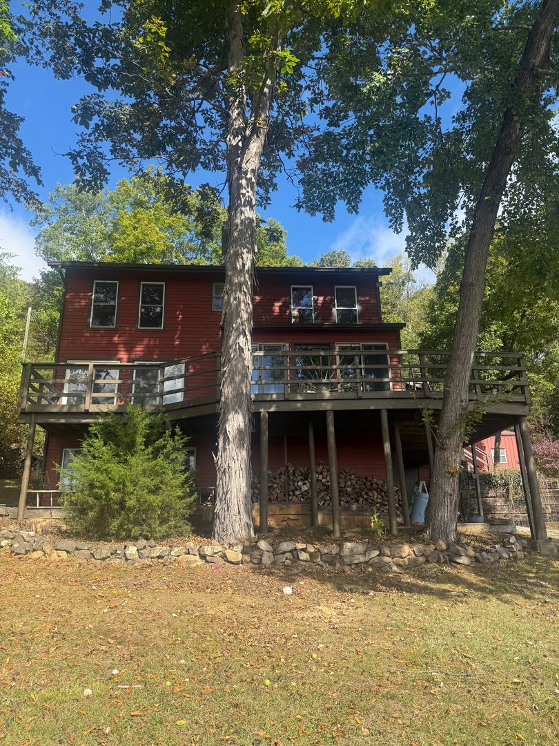 3 BR 2 BA Home with Views – photo 1 of 18