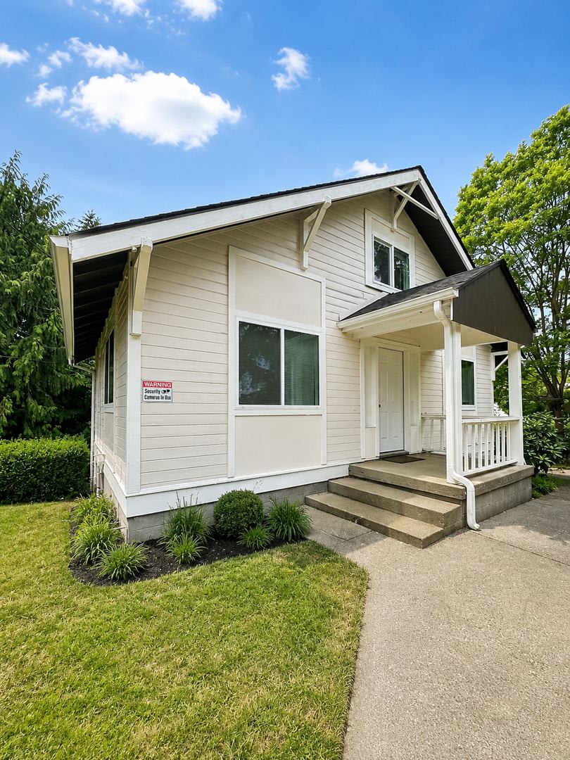 Fully Remodeled 4-Bedroom, 3-Bath Home with Garage and Private Fenced Yard – North Seattle – photo 1