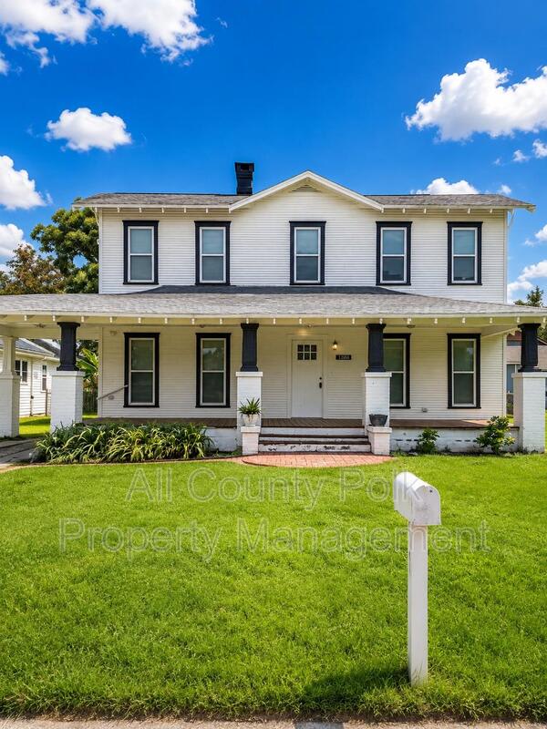 1044 W Lime St. – photo 1
