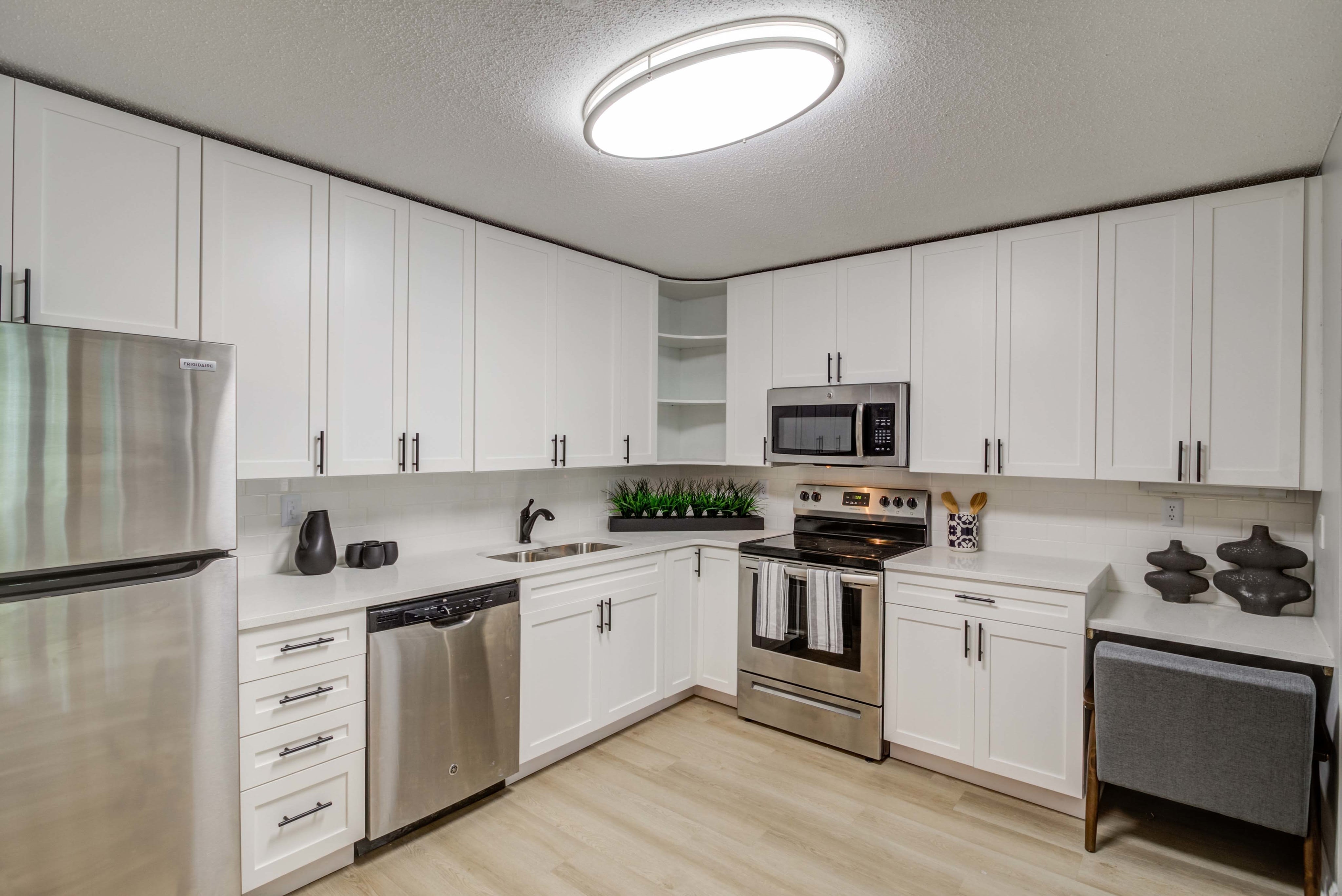 Avana Minnetonka – photo 1 of 64
