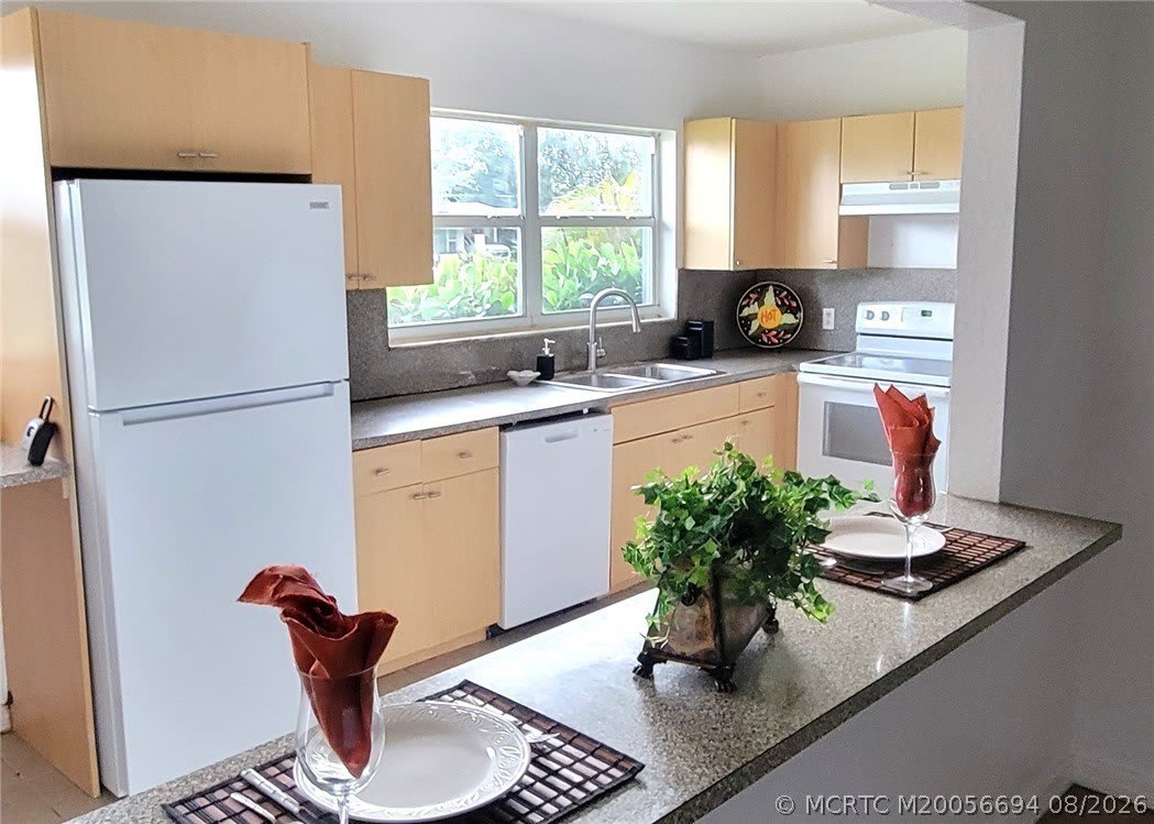 1038 Trinidad Avenue – photo 1