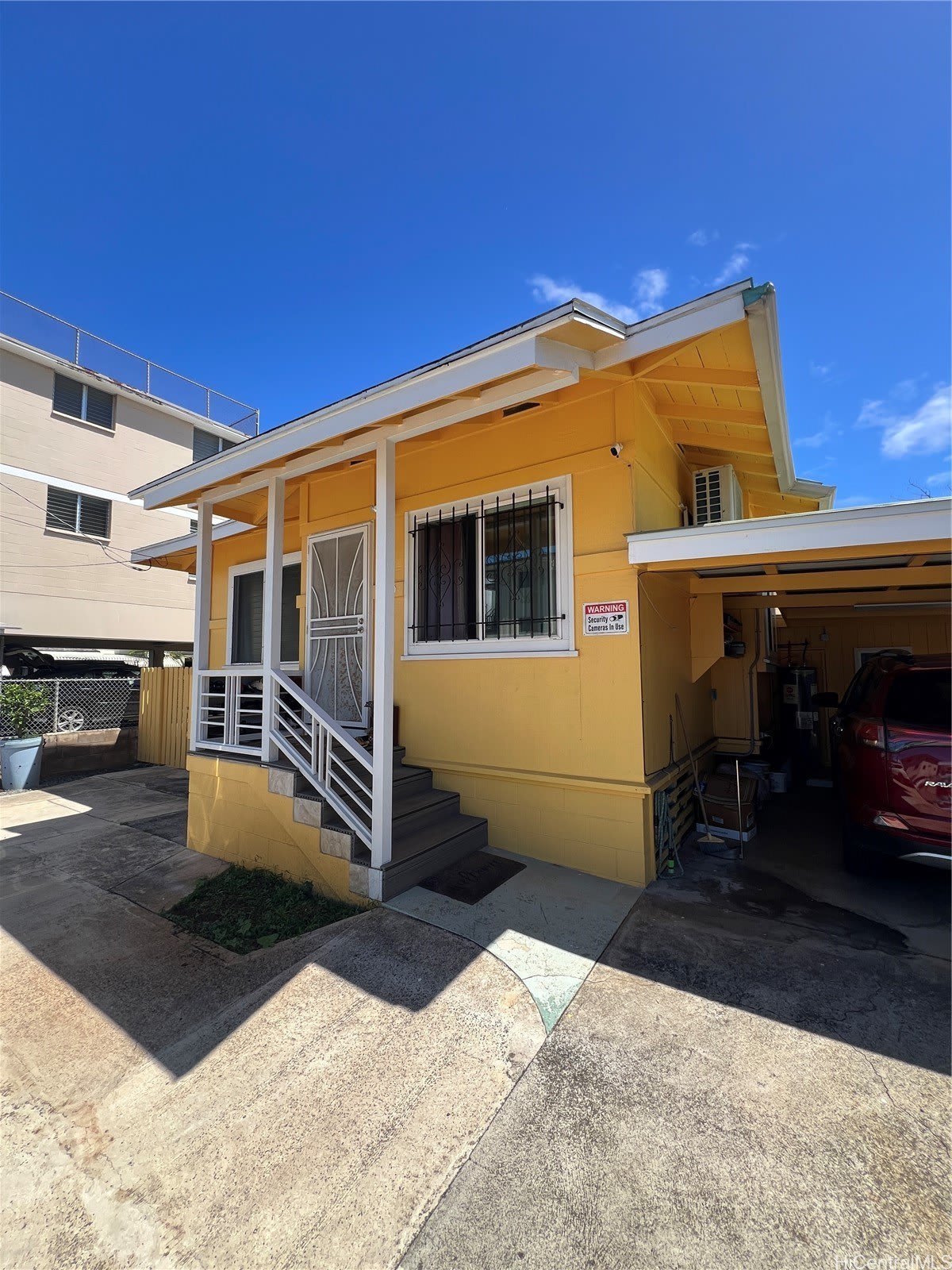 1239 Rycroft Street – photo 1