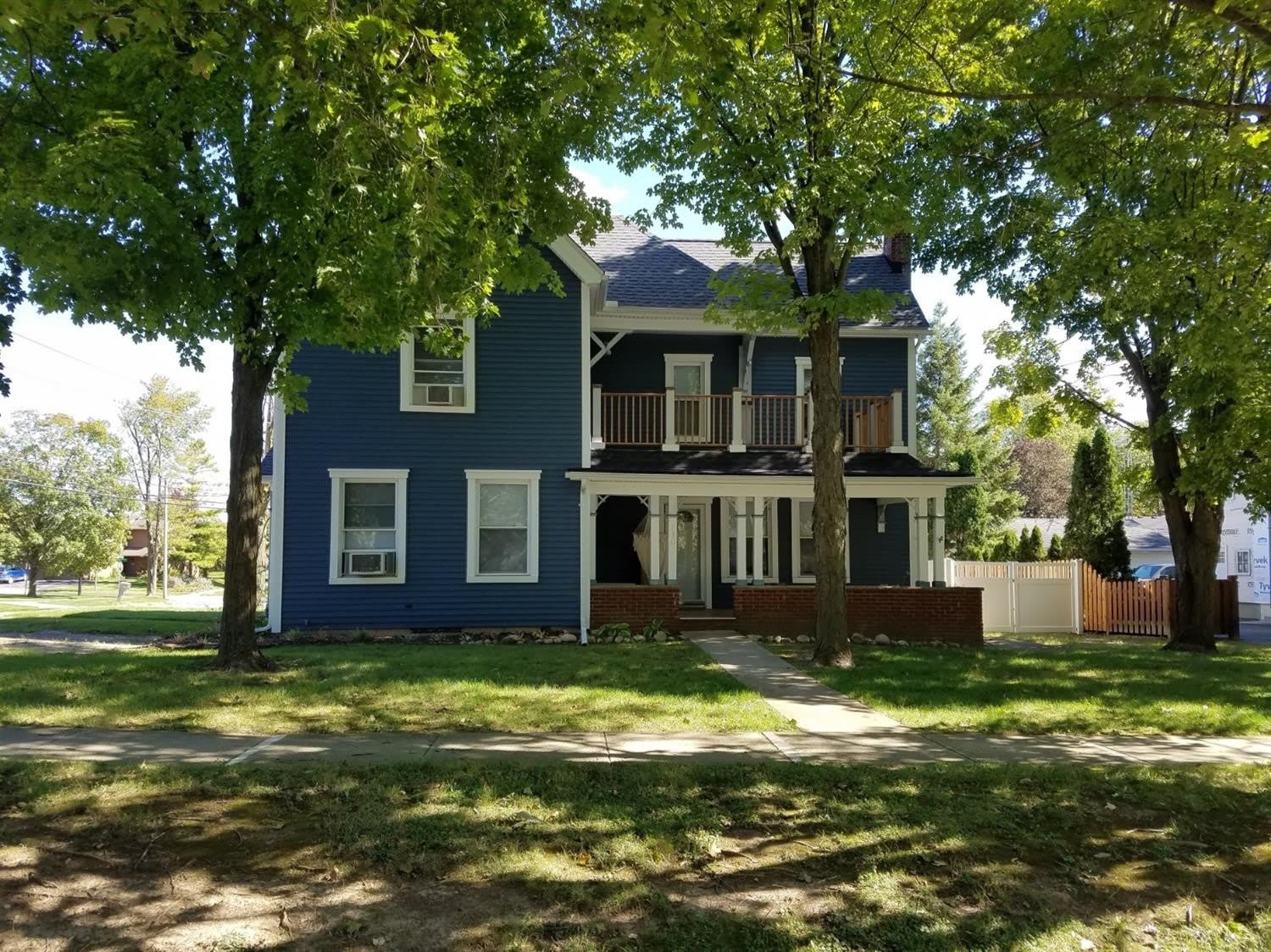 410 Spring Street – photo 1 of 9
