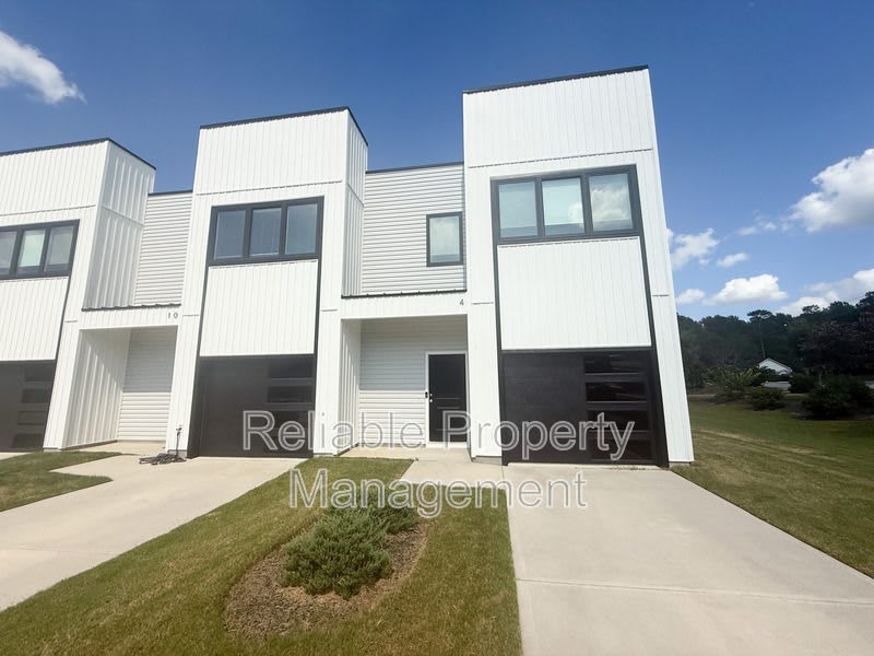 22 S Laird Dr – photo 1 of 231