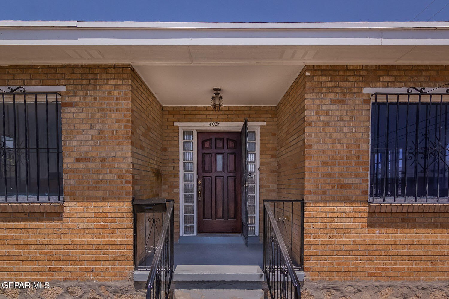 4029 HUECO Avenue – photo 1