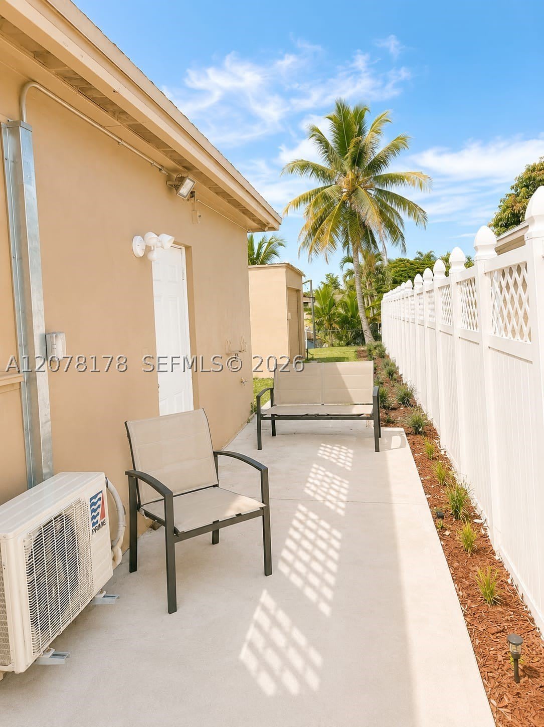 1740 NW 113th Ave – photo 1