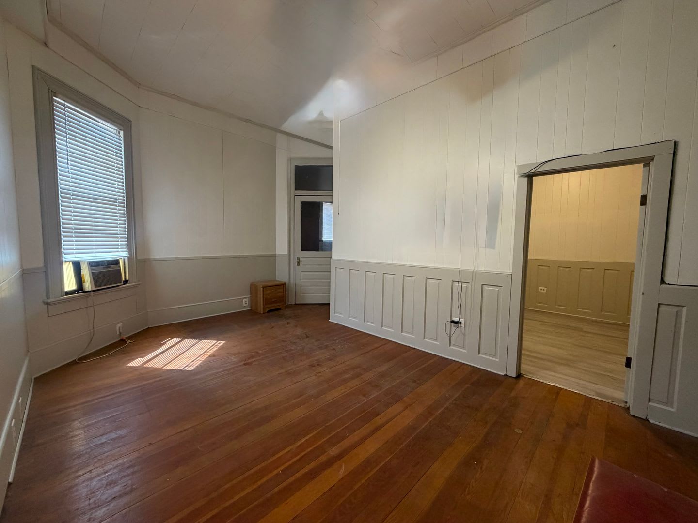 218 West St Peter Street – photo 1 of 39