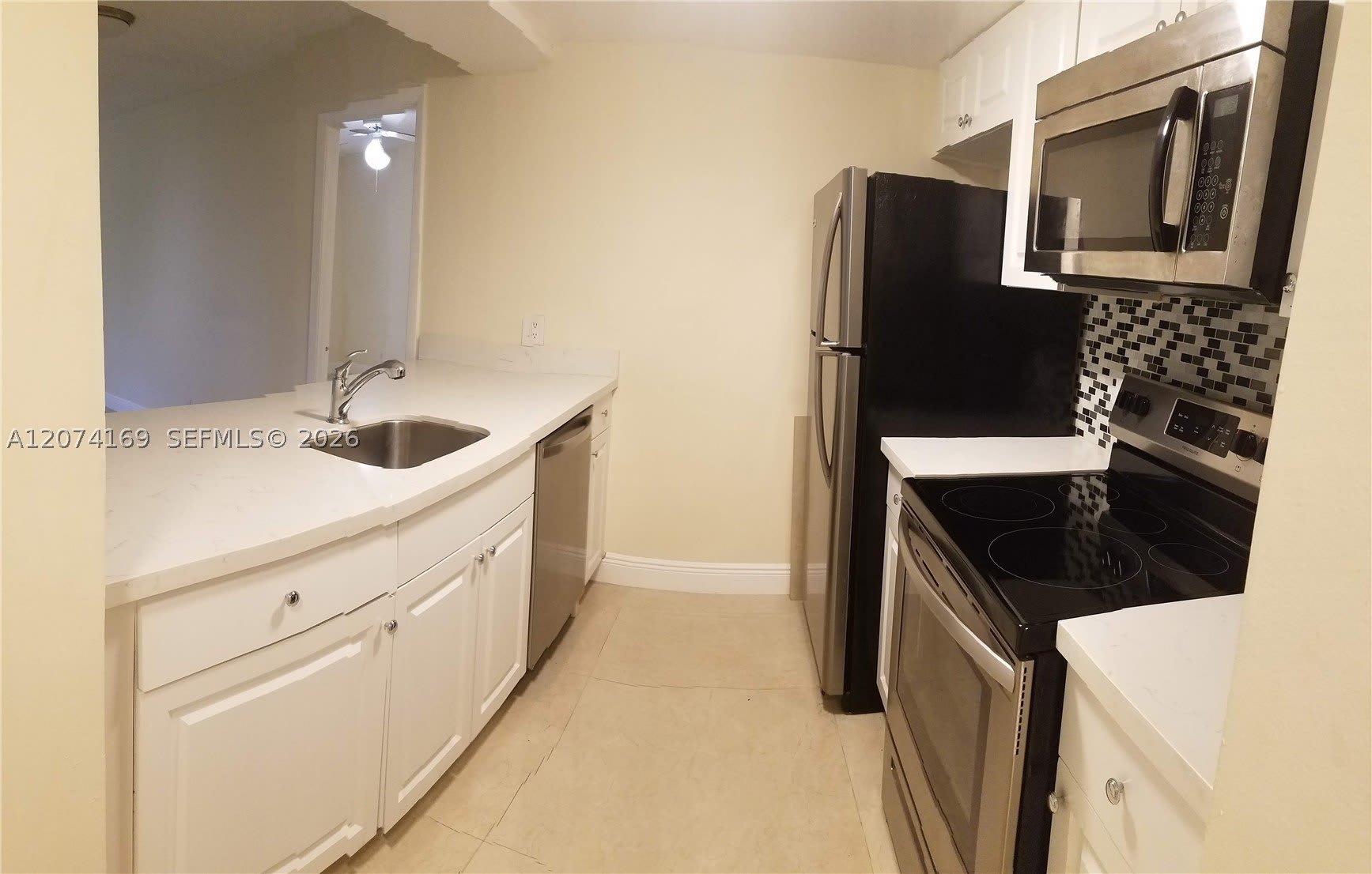 8100 Geneva Ct – photo 1