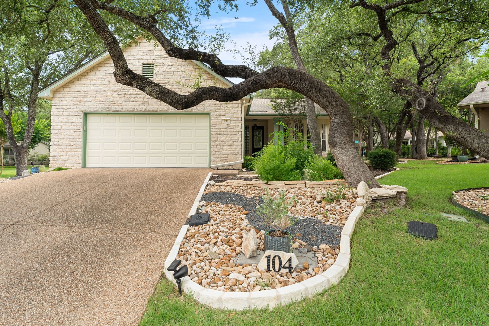 104 Bronco Circle-Unfurnished Sun City Rental Home Available Now! – photo 1