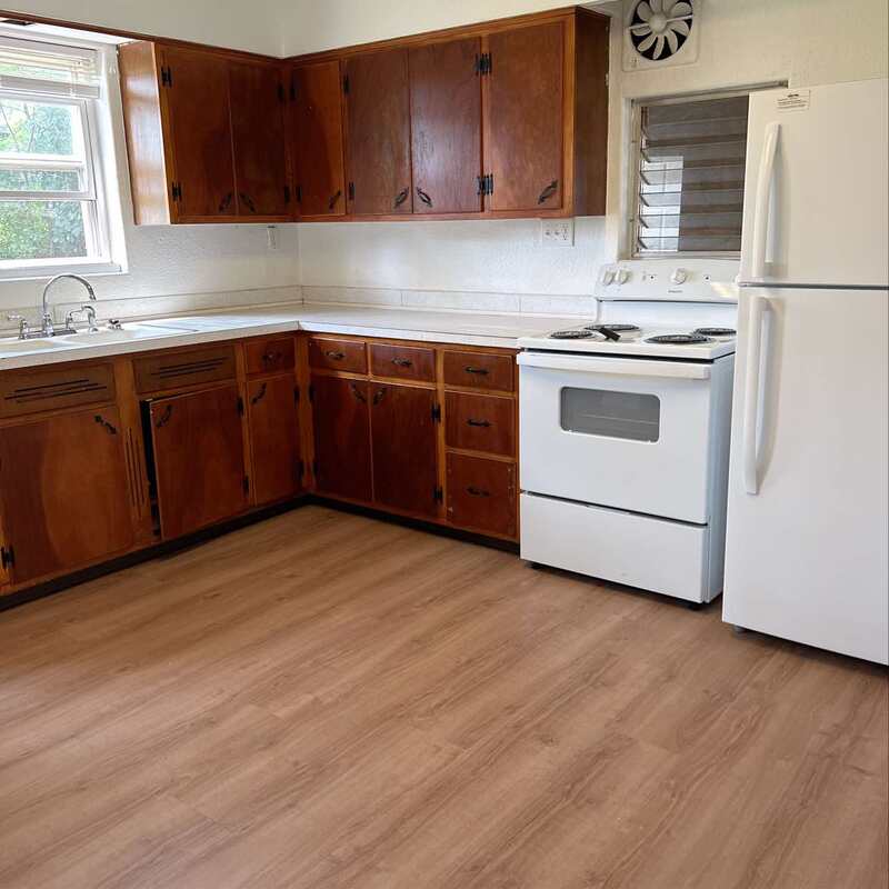 117 East Union Street – photo 1 of 8