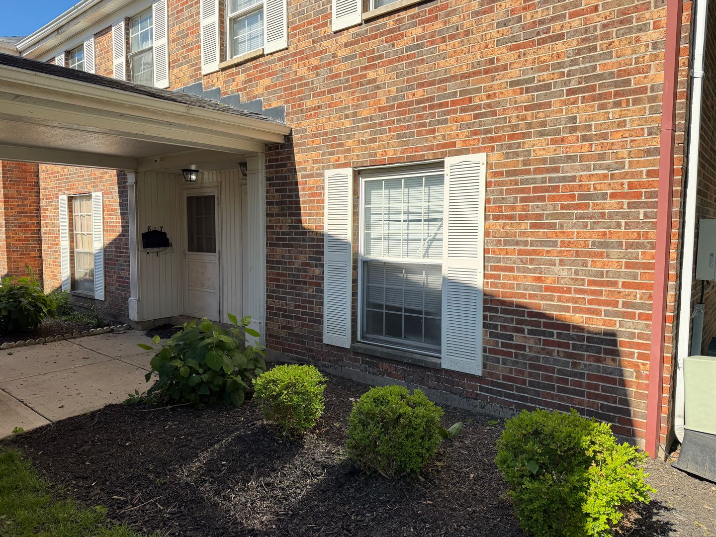 2 Bed 1 1 2 Bath Condo – photo 1 of 239