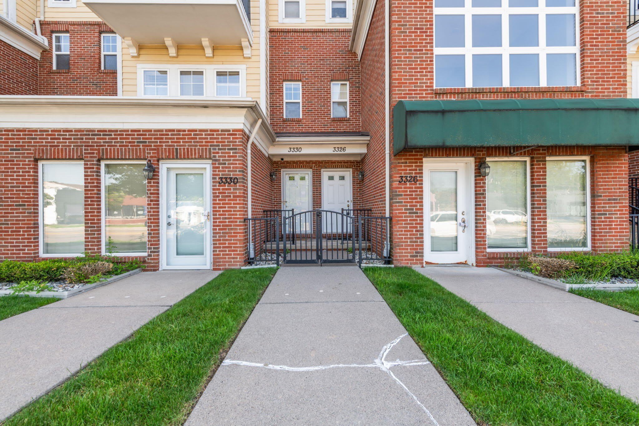 3326 Hilton Road – photo 1 of 34