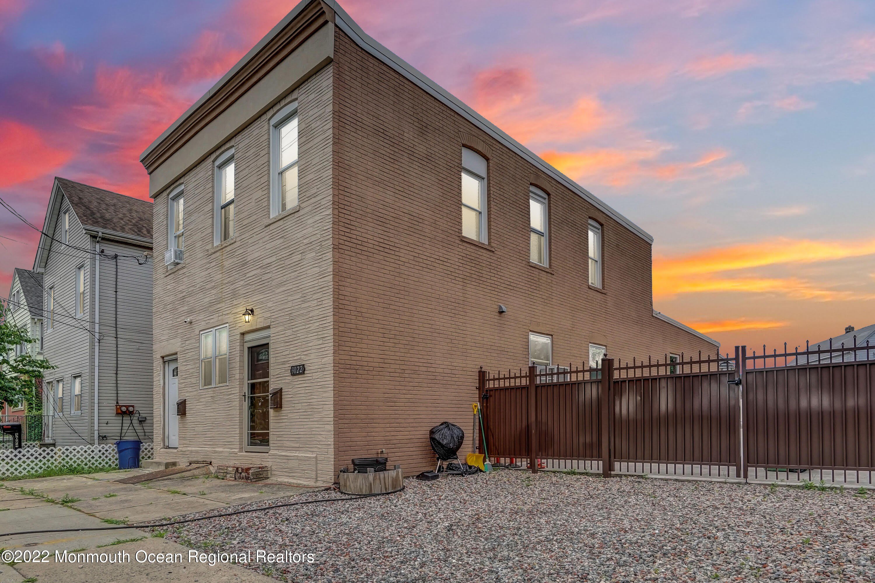 3022 S Wood Avenue – photo 1 of 19