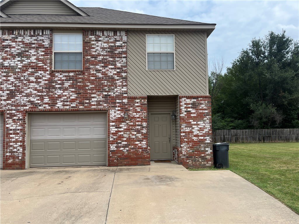 901 Laura Street – photo 1 of 329