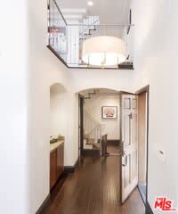 1311 Centinela Avenue – photo 1