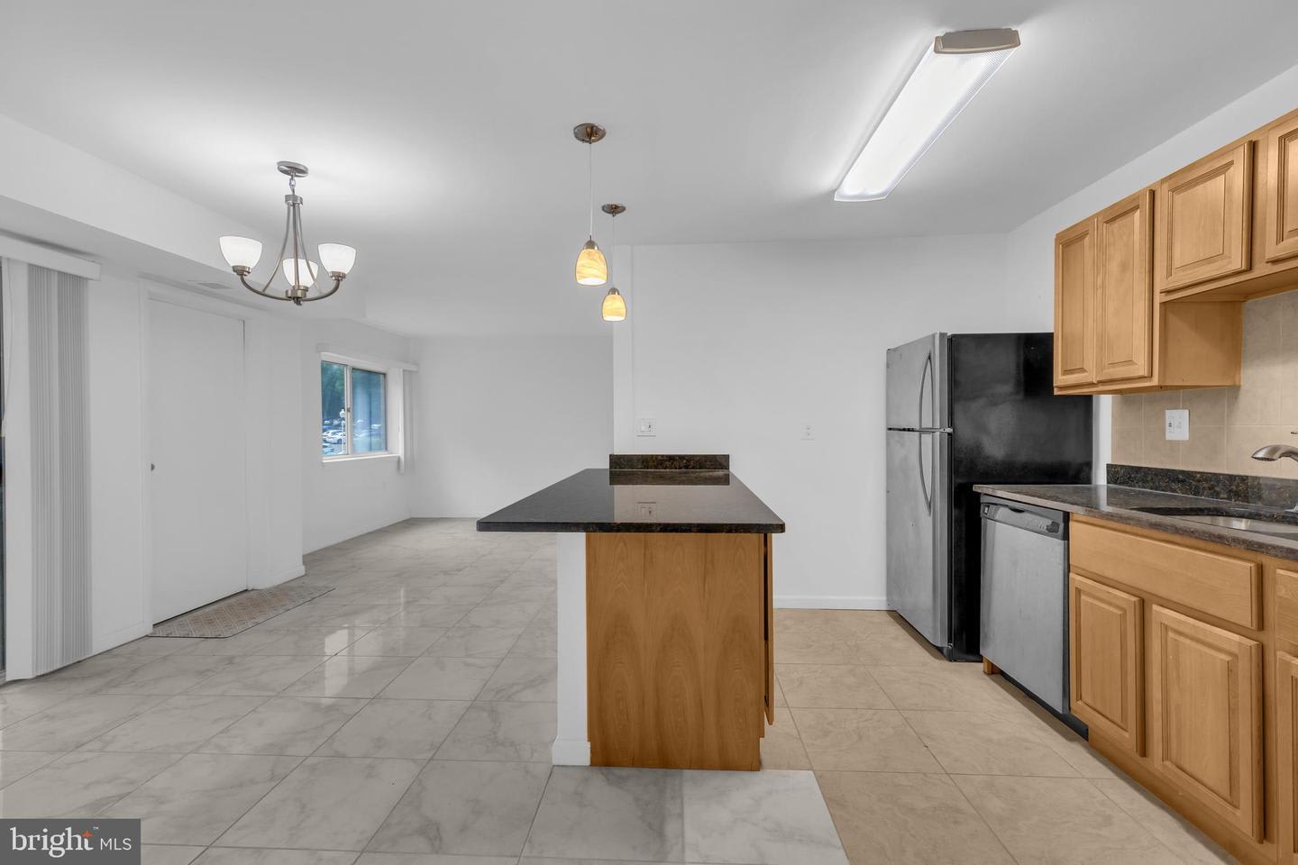 12413 Braxfield Court 3 3 – photo 1 of 310