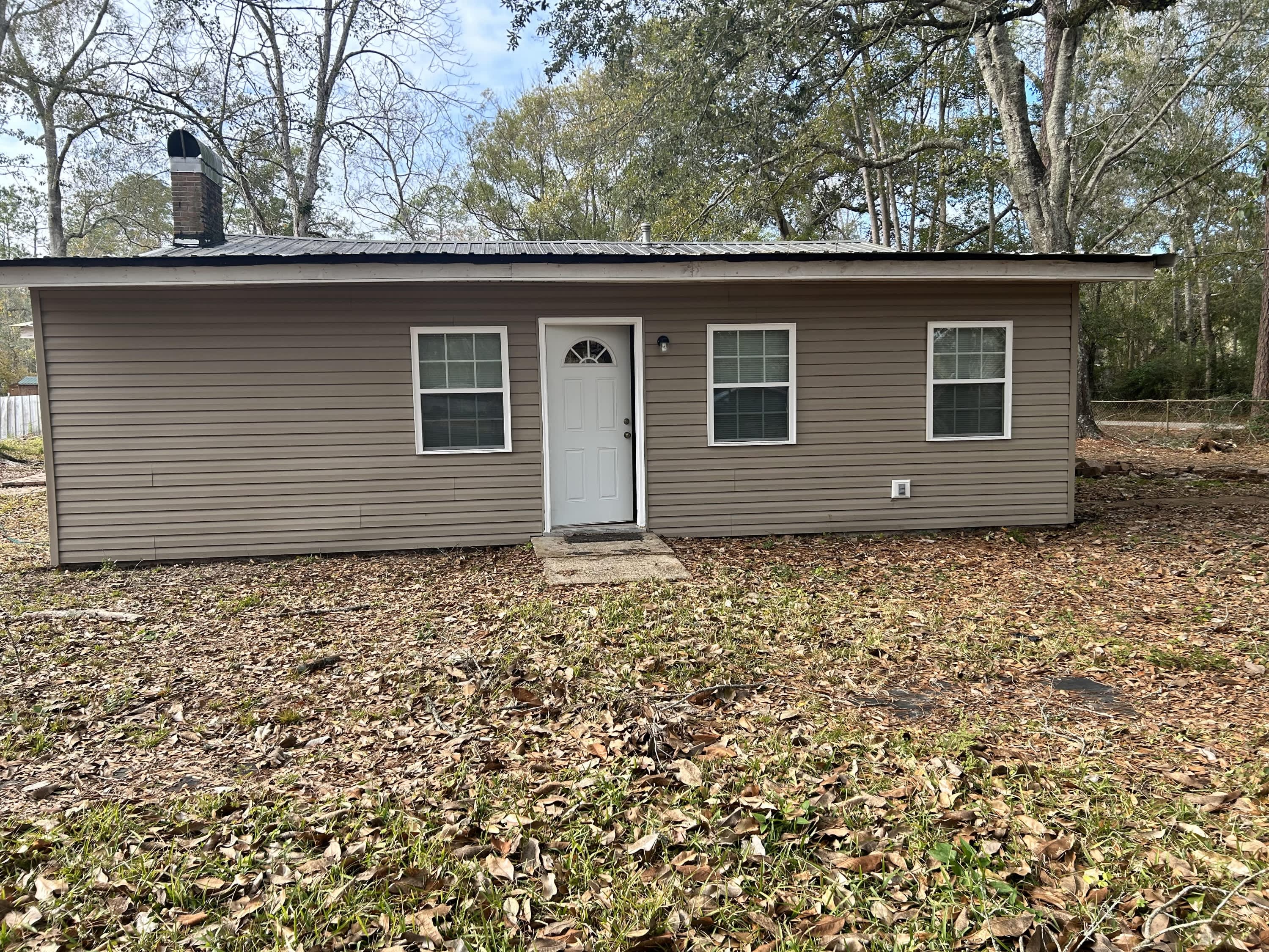 38262 North 1st Avenue – photo 1