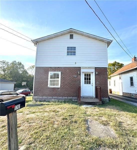 1761 Eastbrook Rd – photo 1 of 49