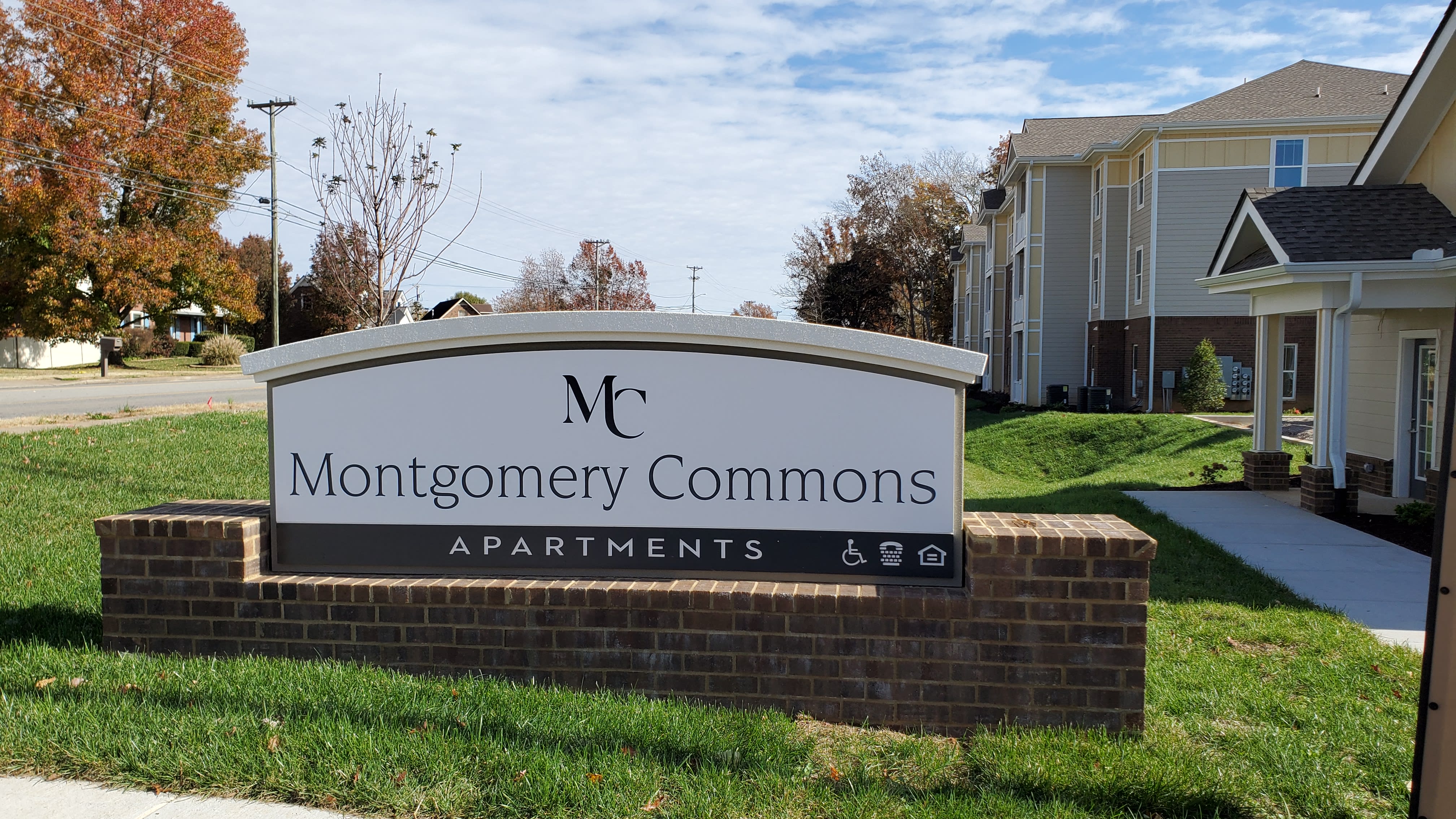 Montgomery Commons – photo 1